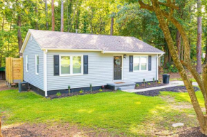 Homey Bungalow Convenient to Marietta and I-75!